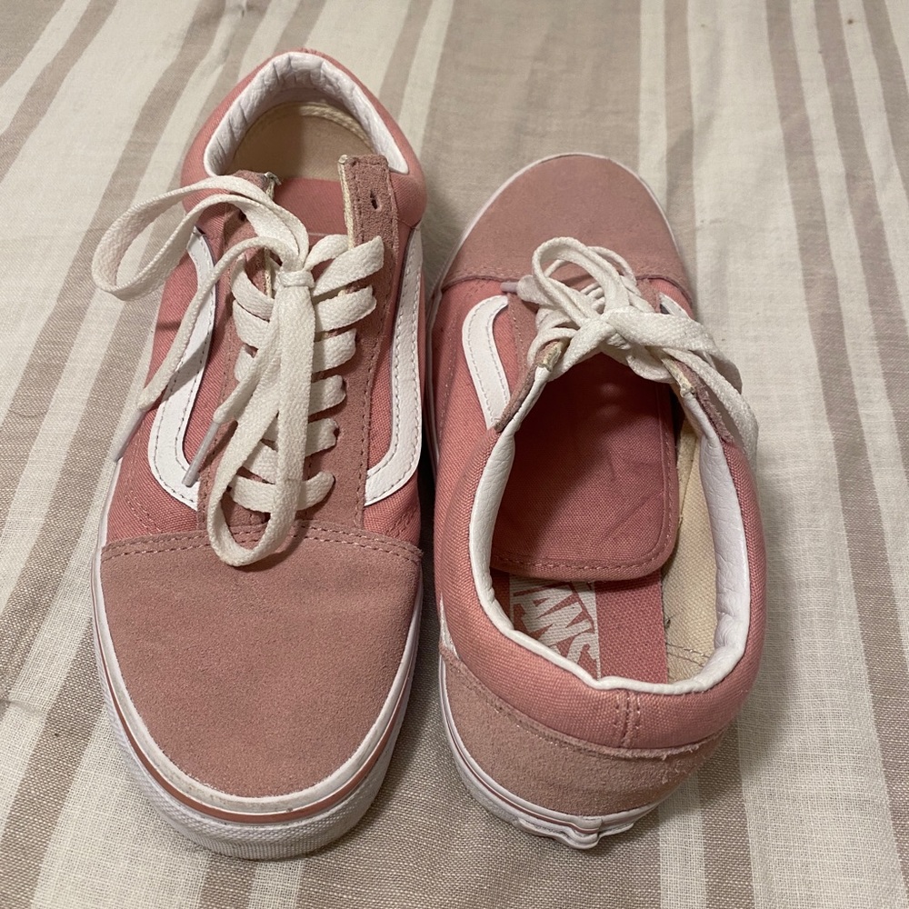 Vans - Picture 2 of 3